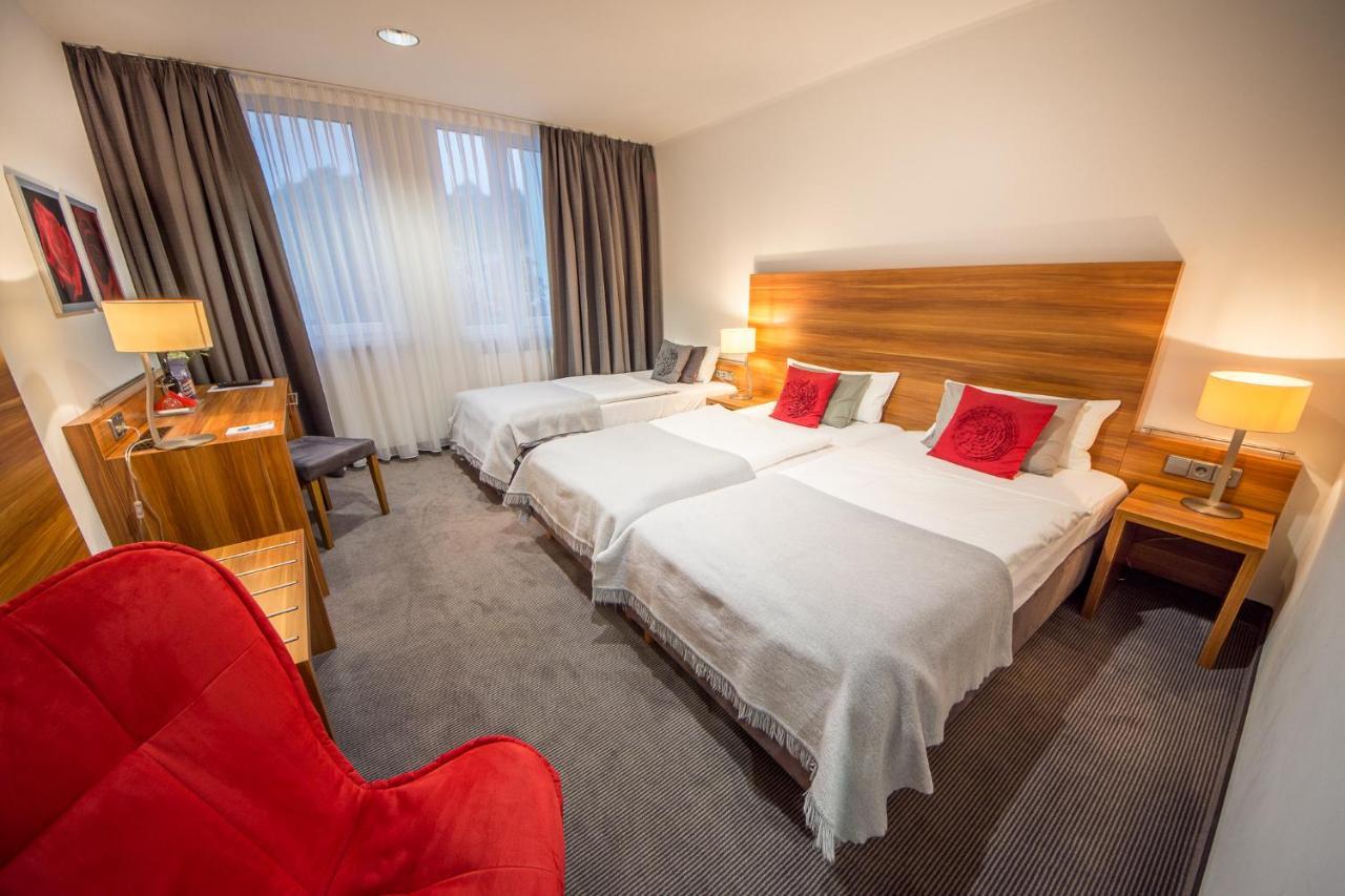 Hotel Burgholz Stockheim  Dış mekan fotoğraf